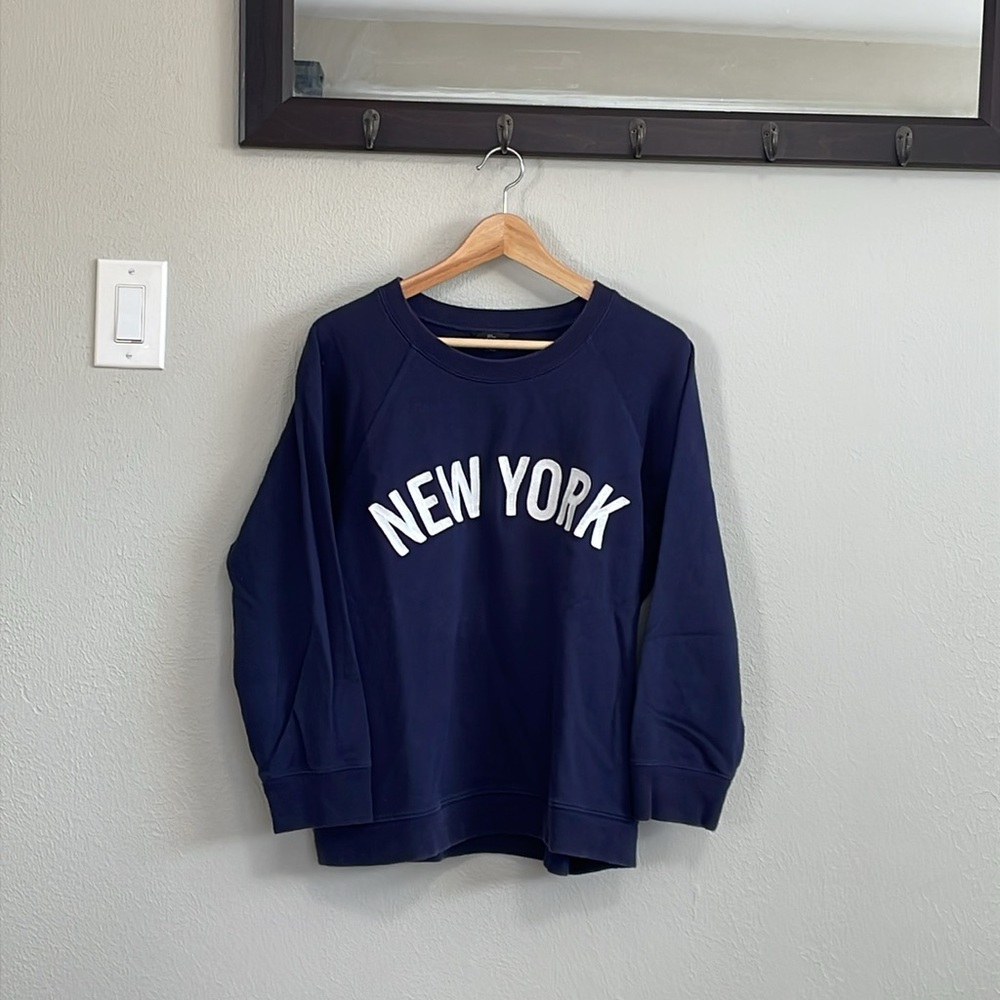 Navy Crew Sweatshirt with white embroidery “NEW YORK” by J Crew
XL